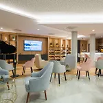 Hotel Brit Paris Orly Rungis 4*