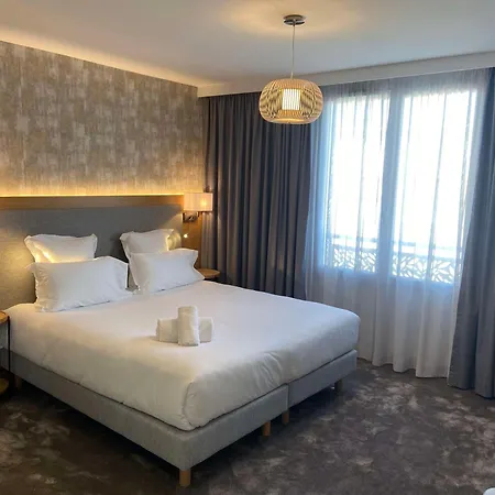 Brit Paris Orly Rungis 4*