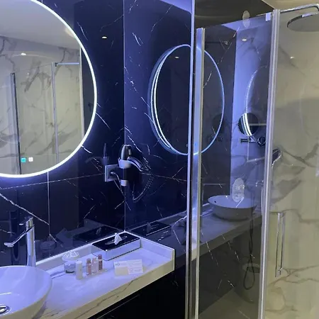 Brit Paris Orly Rungis