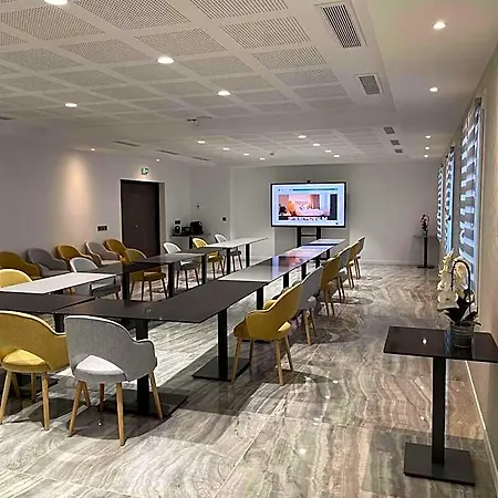 Brit Paris Orly Rungis 4* Thiais