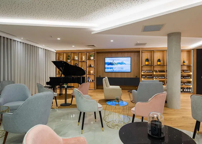 Brit Paris Orly Rungis Thiais