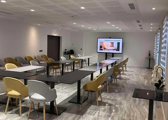 Brit Paris Orly Rungis Otel