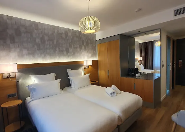 Otel Brit Paris Orly Rungis 4*